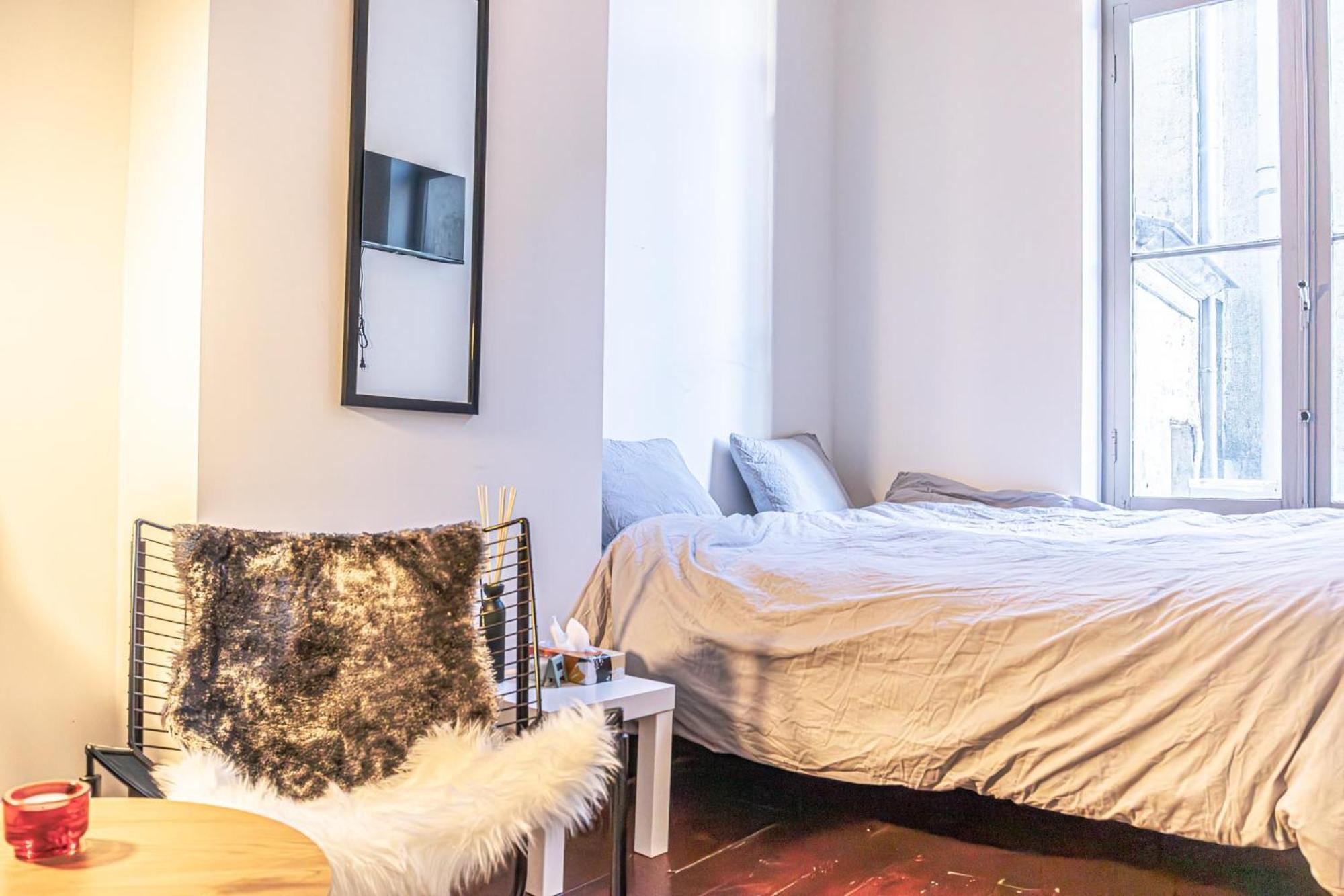 3 Lovely Comfortable At Heart Of Gent