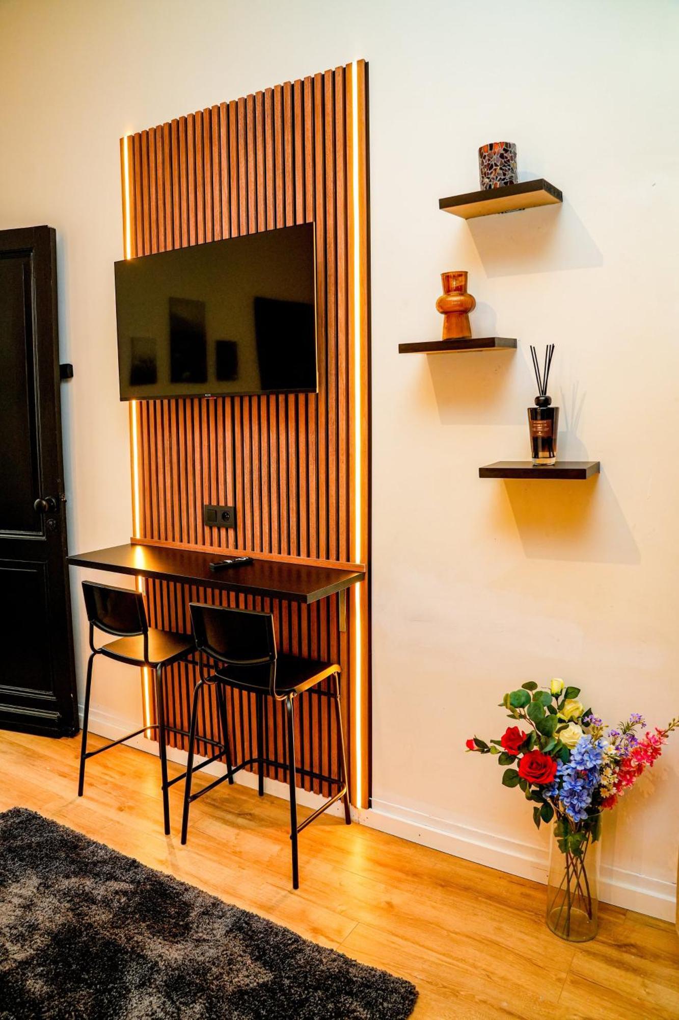 3 Lovely Comfortable At Heart Of Gent